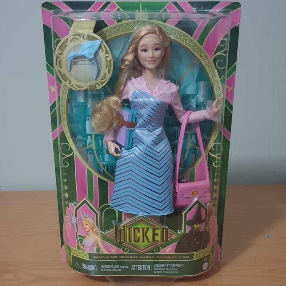 Wicked Glinda School Uniform Doll NWT